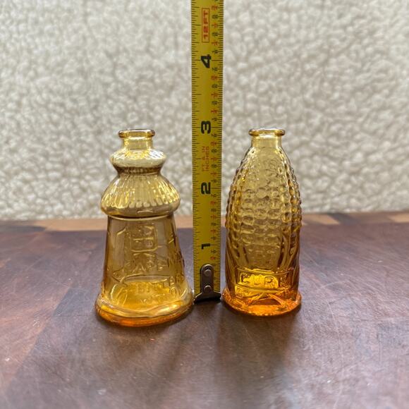 Amber Miniature Bottles Wheaton Glass Set of 2 Corn Cure / Cape May Bitters - Picture 9 of 9